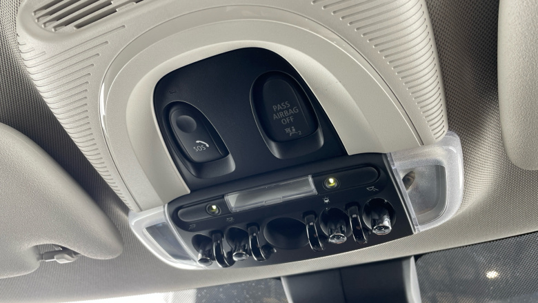 MINI Hatchback 1.5 Cooper Classic 3dr Auto Petrol Hatchback